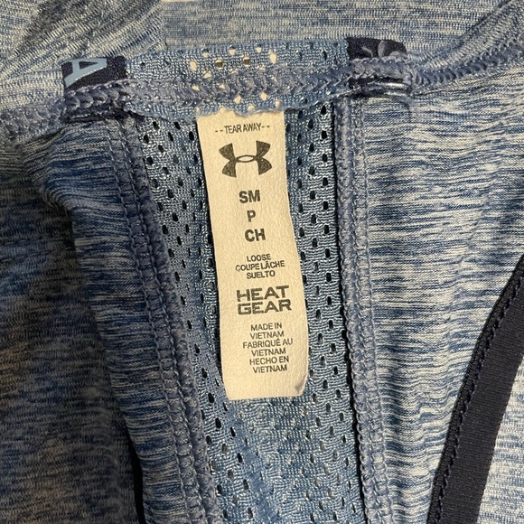 Under Armour Running top - Picture 2 of 3